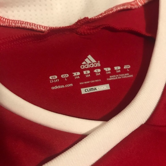 NWOT Adidas Red Jersey Short Sleeve Shirt - Picture 4 of 8
